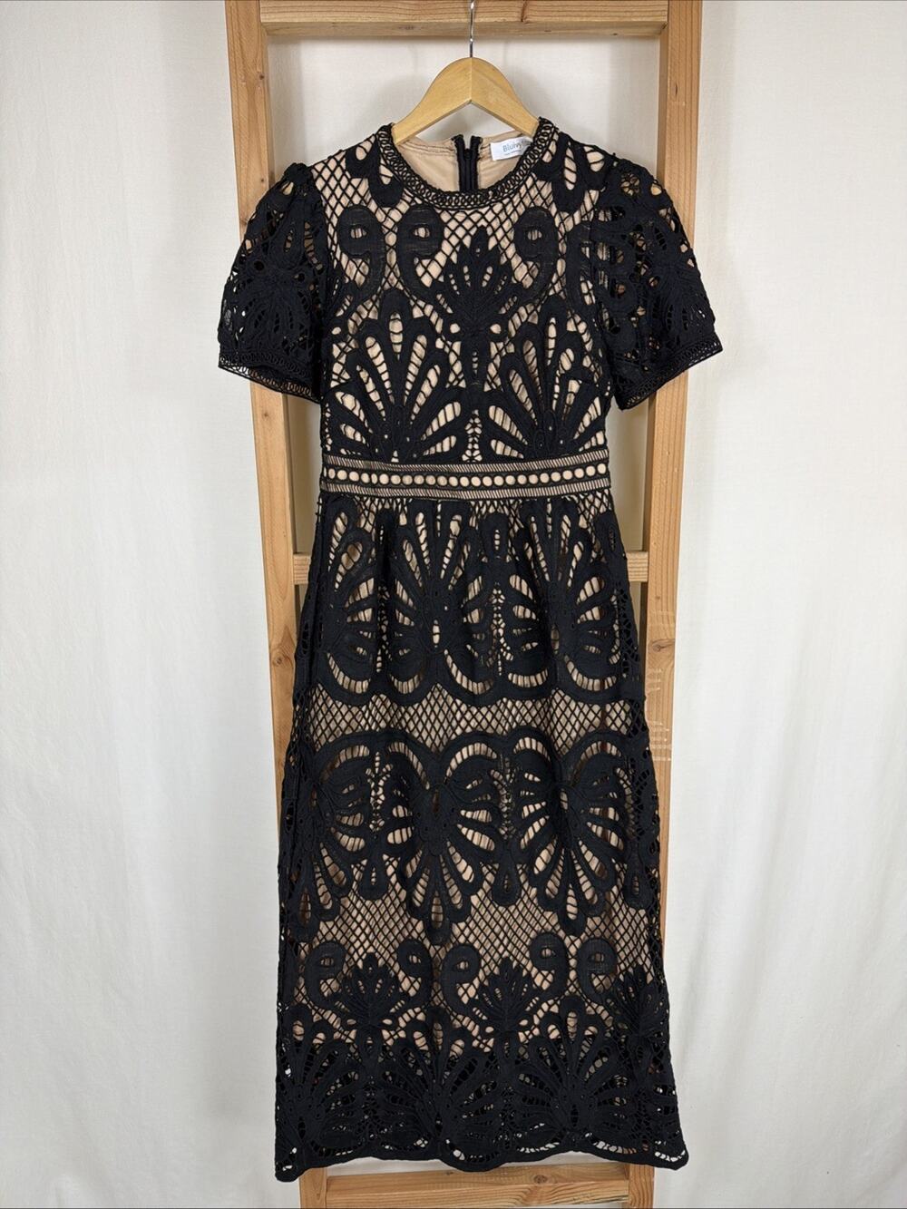 NWT Bluivy Black Tan Cut Work Lace Dress Size MED Event Gala Cocktail Party